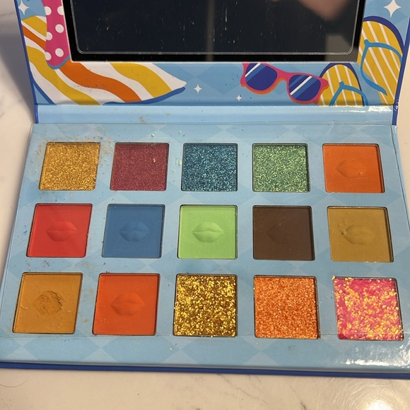 Spoiled cosmetics eyeshadow and highlighter/blush palettes new - Picture 8 of 12